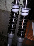 SuspensionFrontOverhaul@12682km20120222-175633.JPG
